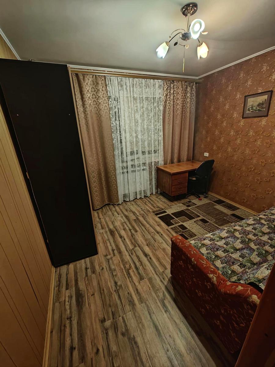 1866429058857354