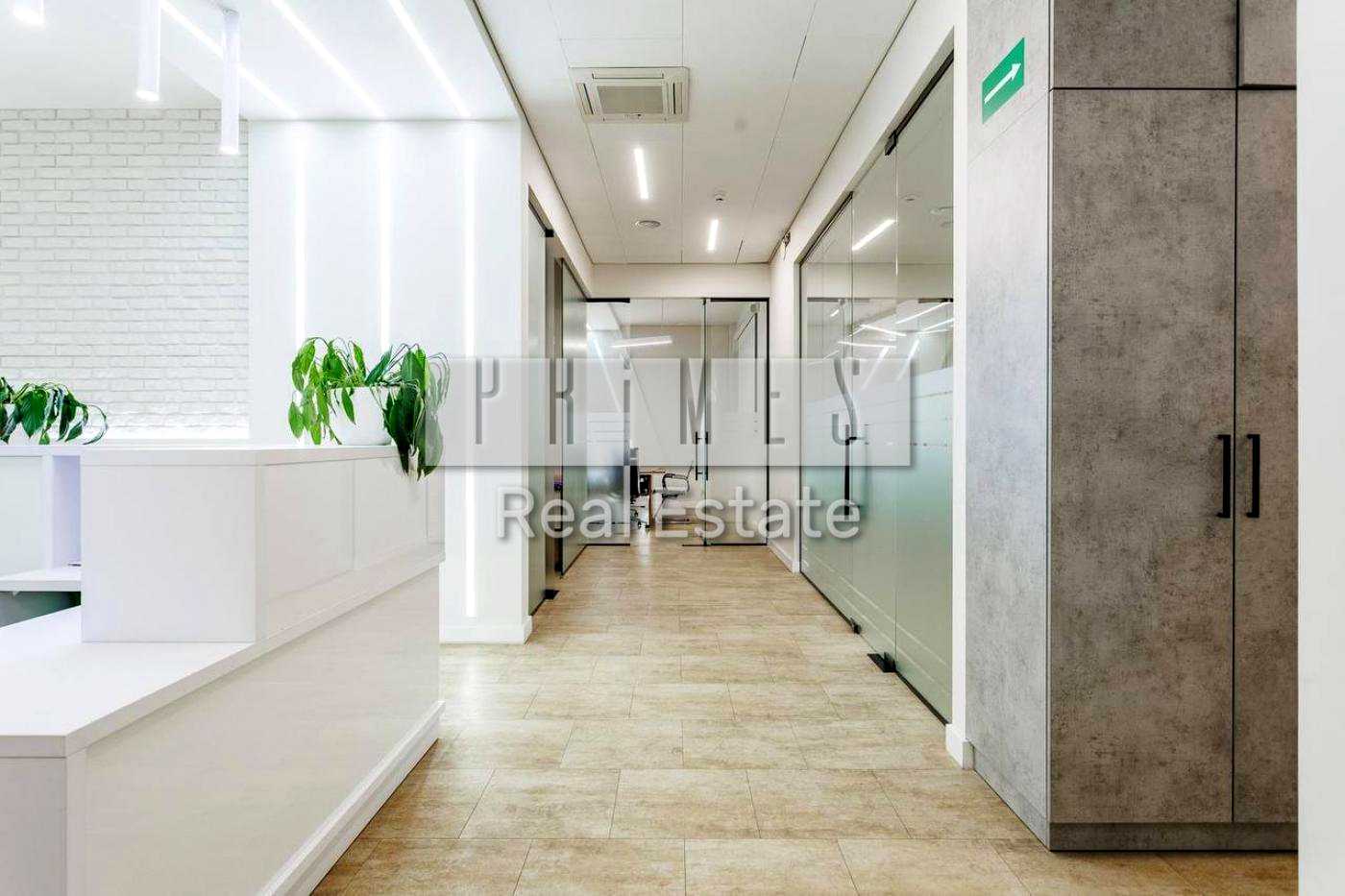 1866432064752848
