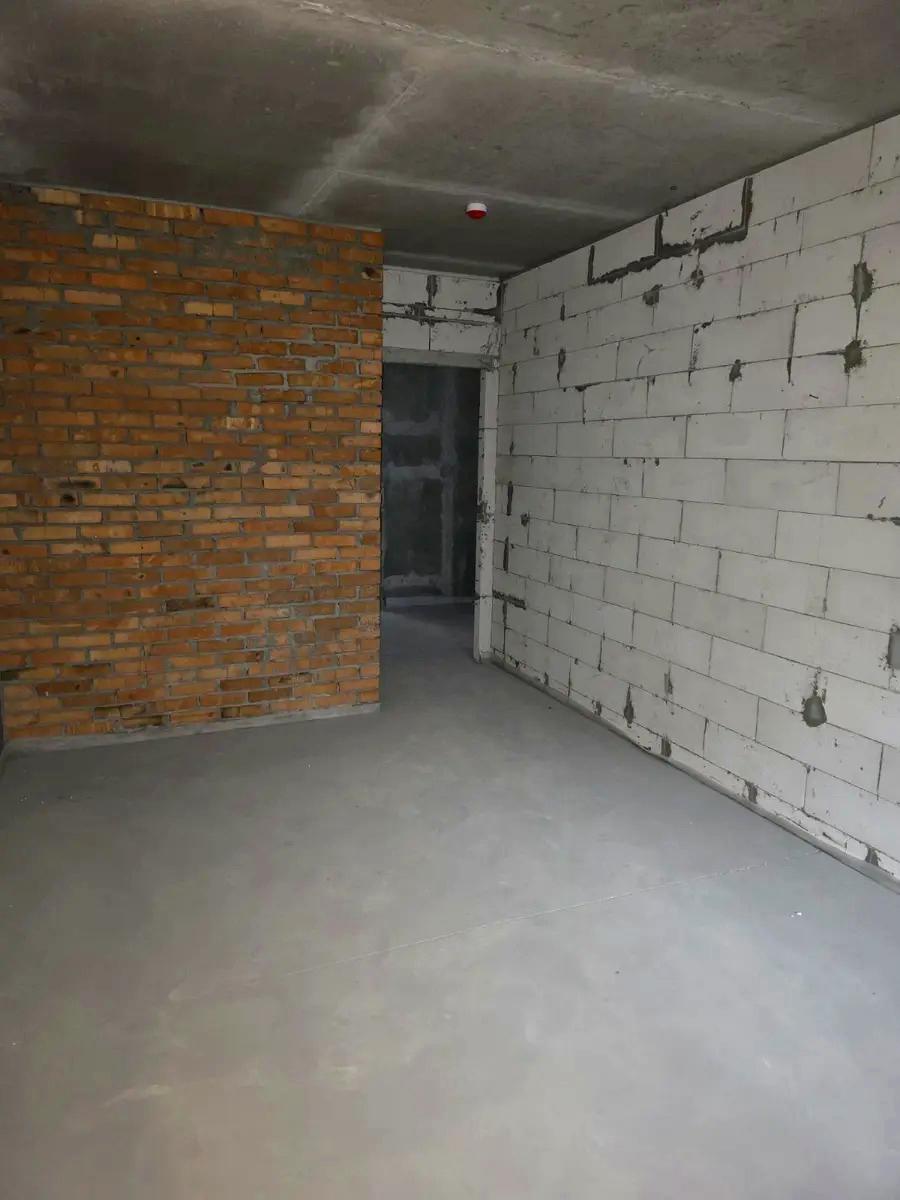 1866432480884826