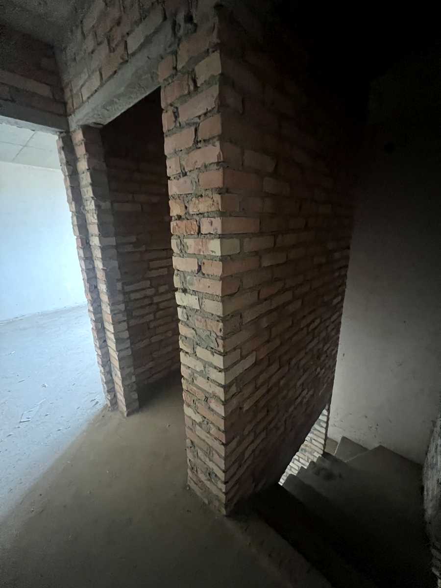 1866436949000192