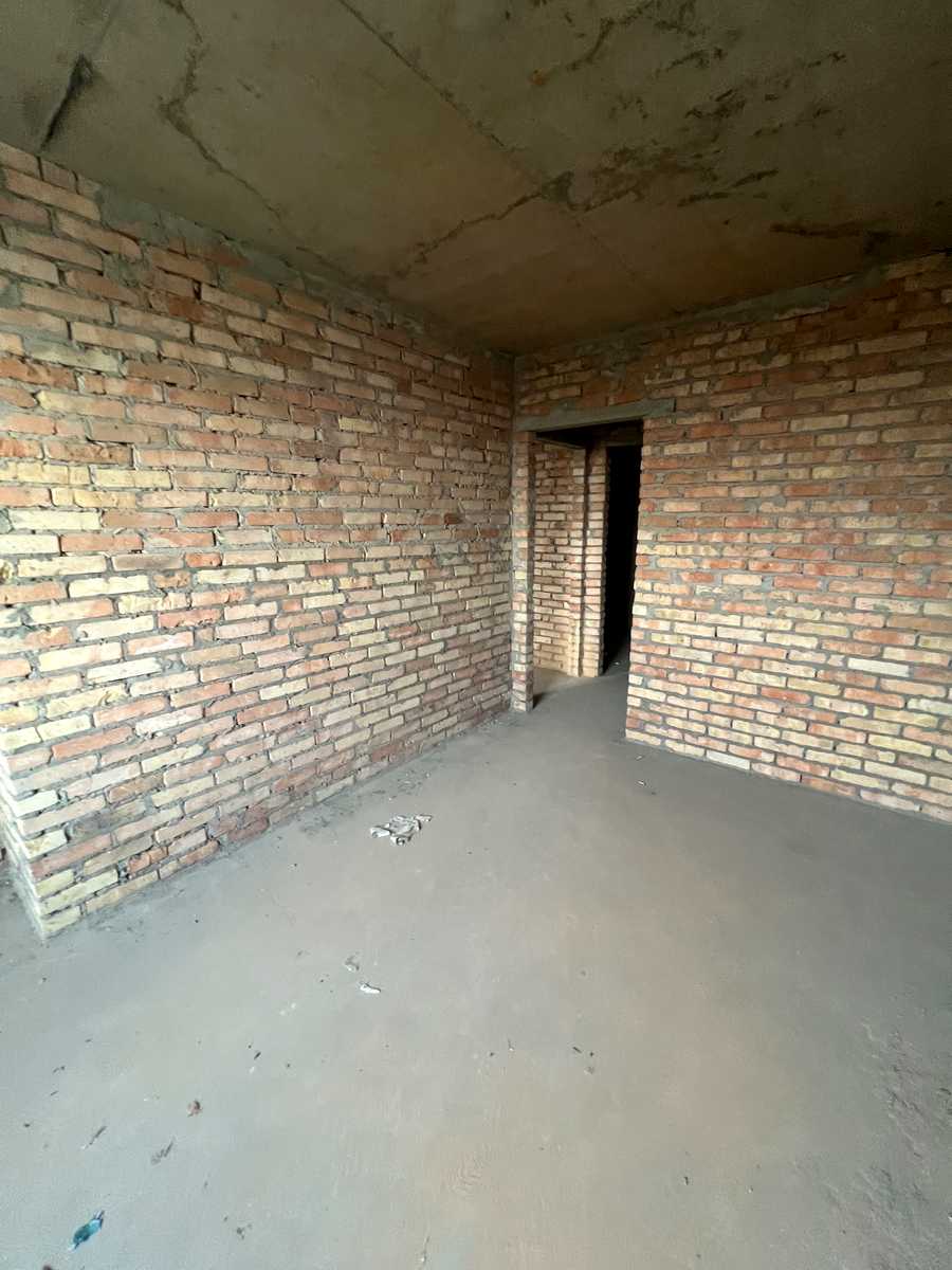 1866436956537751