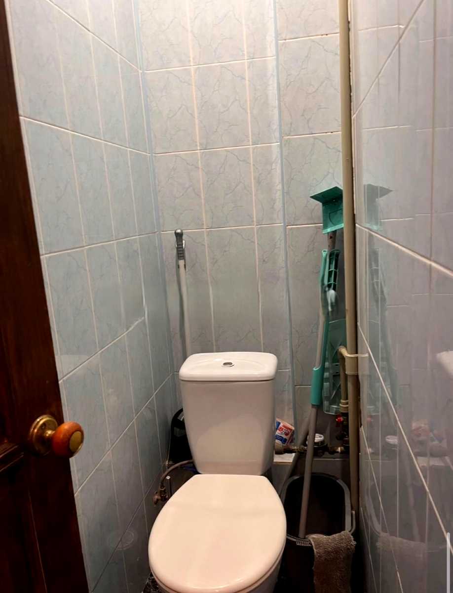 1866437550048570
