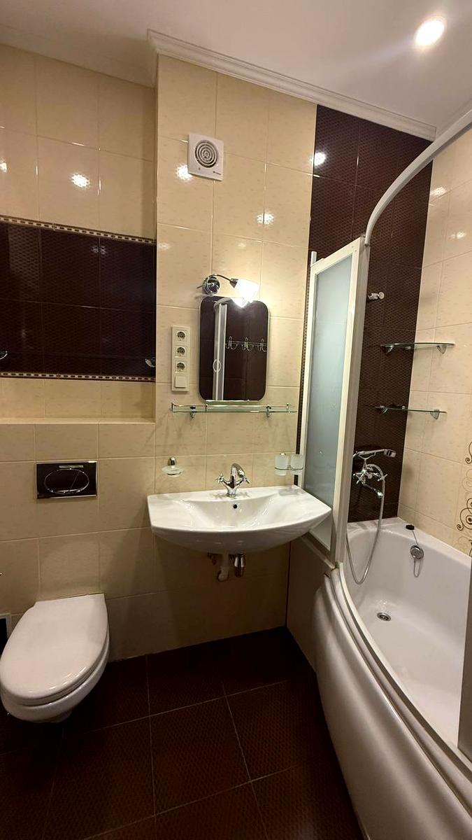 1866455669390655