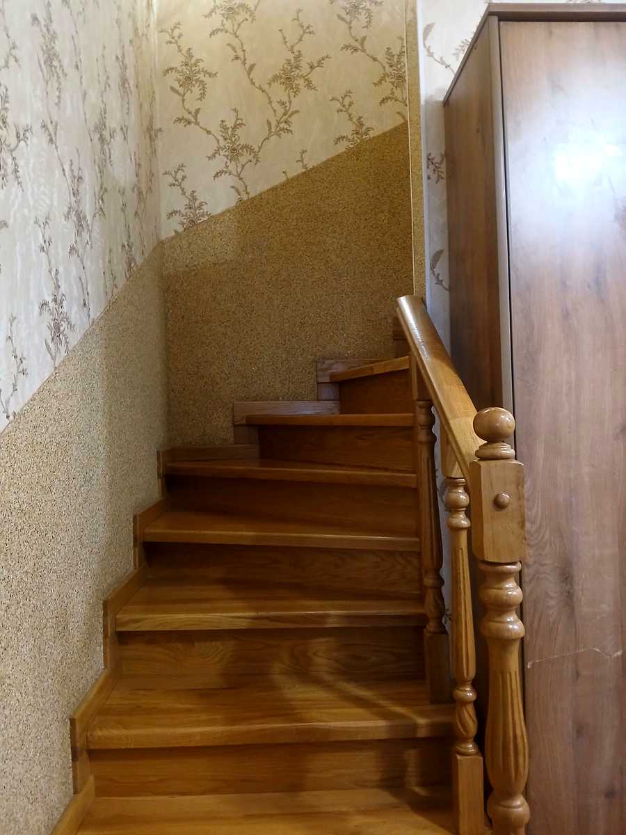 1866461538037133