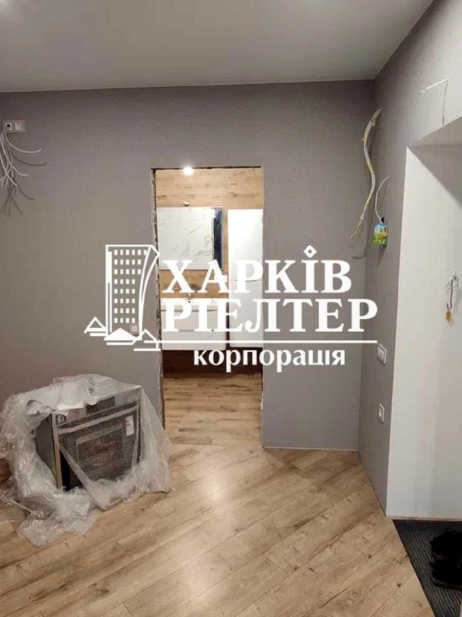1866522015987006