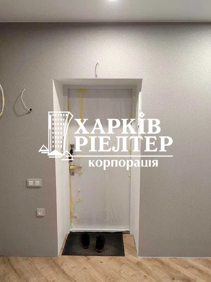 1866522015987428