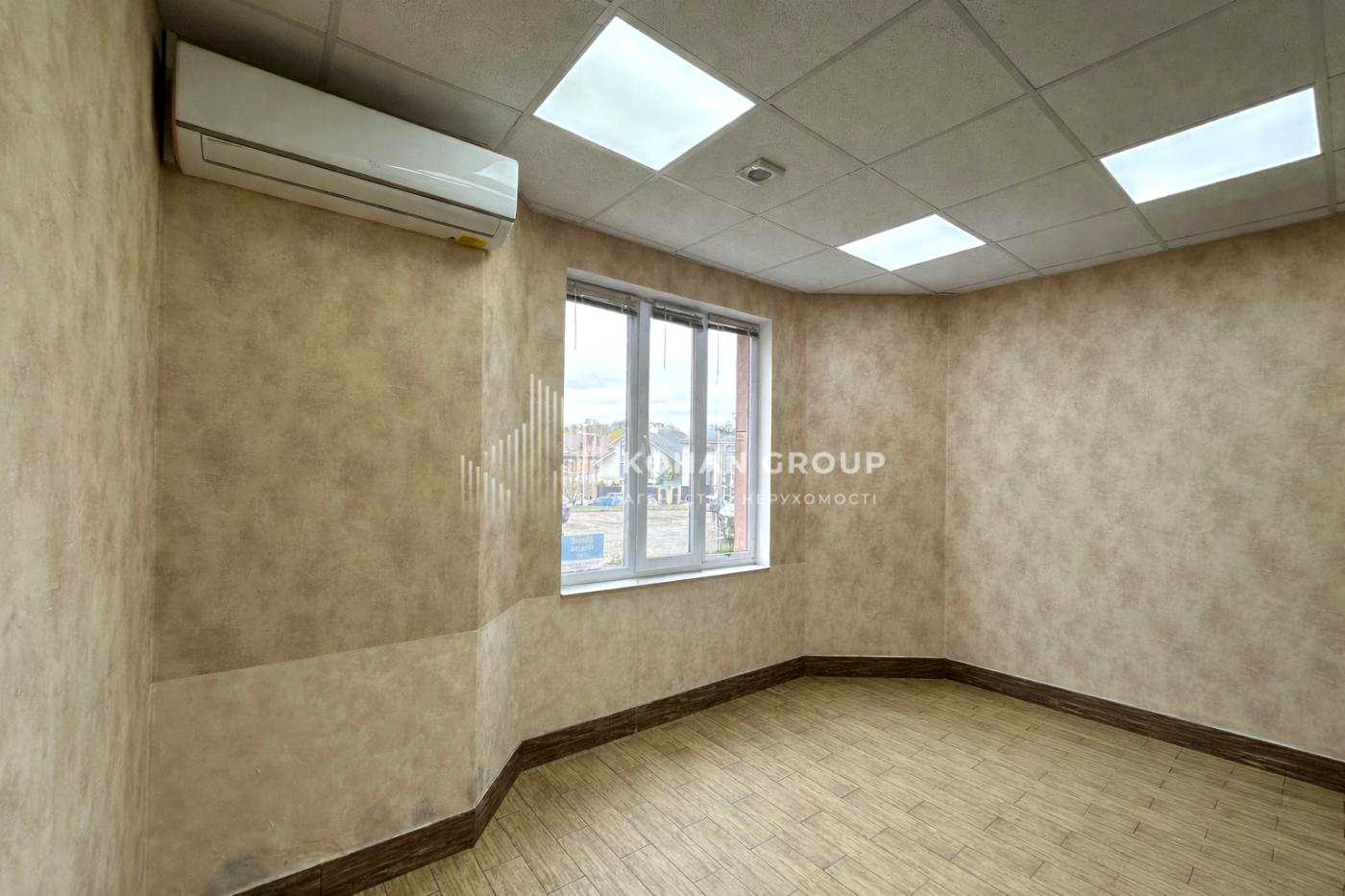 1866522384004543
