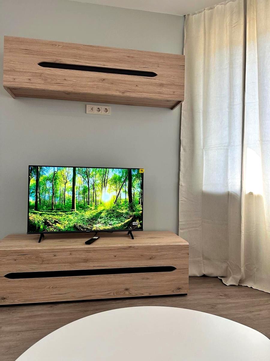 1866524114995293
