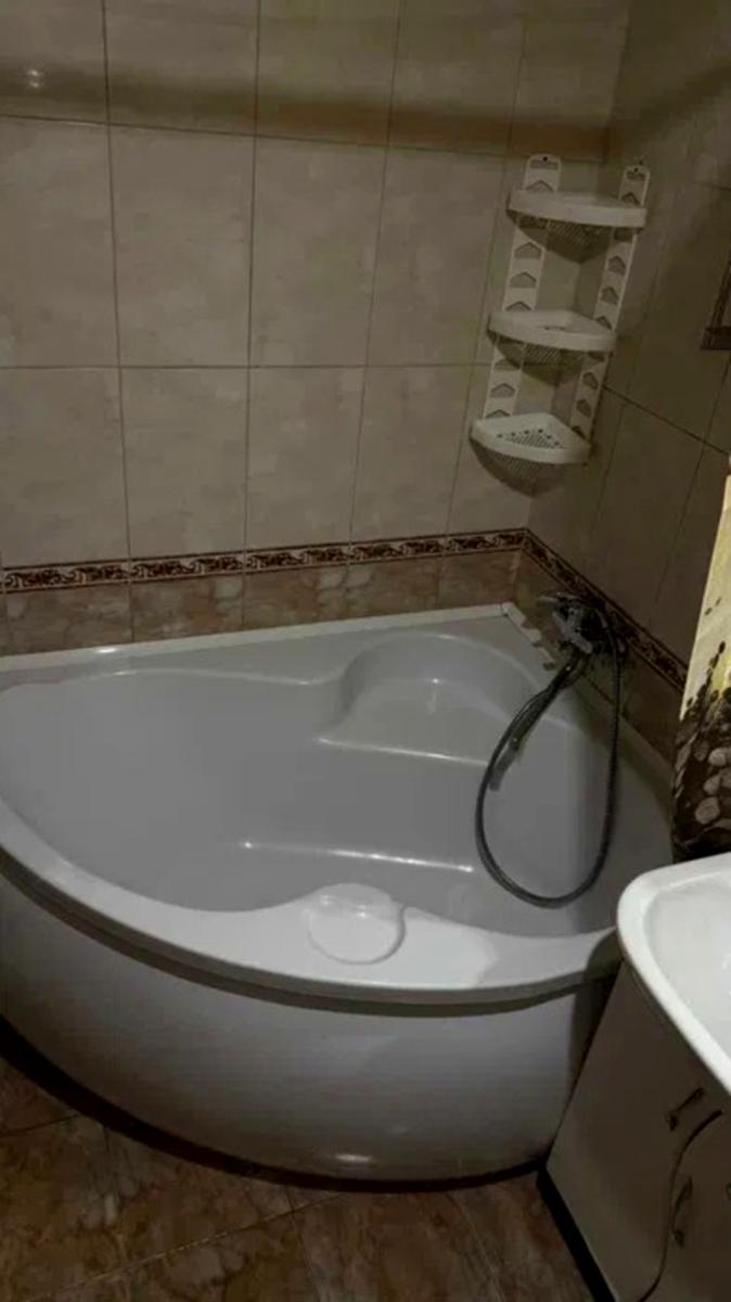 1866529302831339