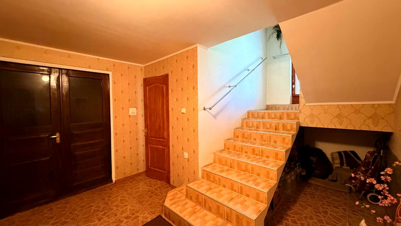 1866530036353907