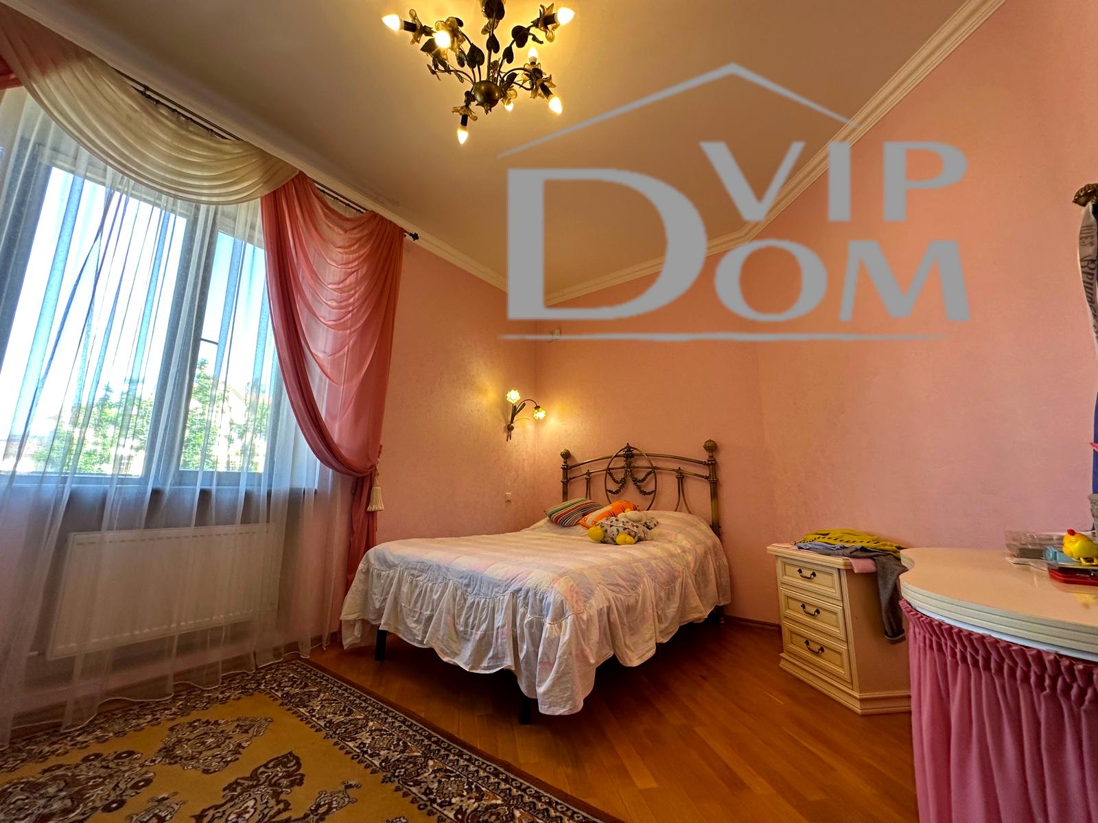 Будинок за адресою вул. Ахматової (площа 250 м²) - фото 10 Будинок за адресою вул. Ахматової (площа 250 м²) - Atlanta.ua - фото 10