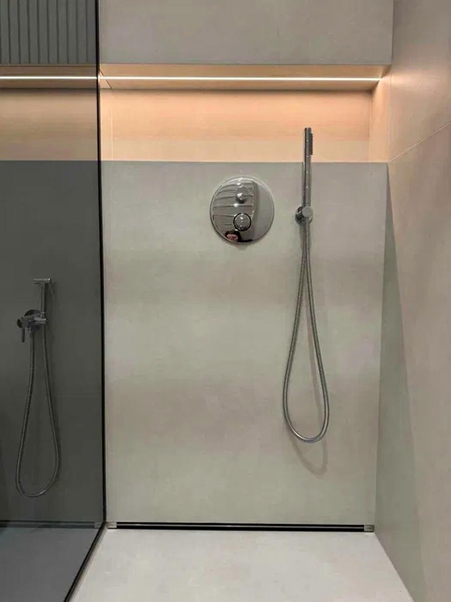 1866546907766008