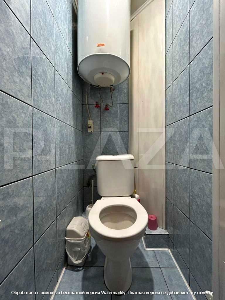 1866621374352145