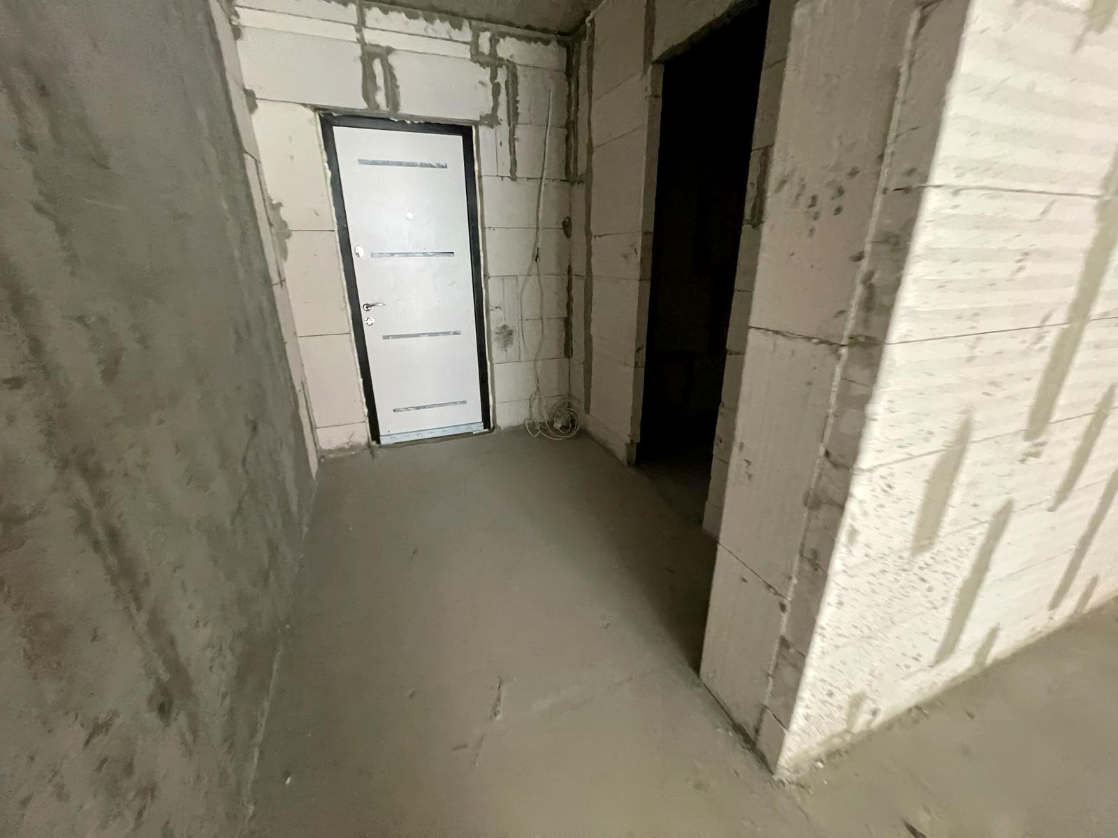 1866649338304985