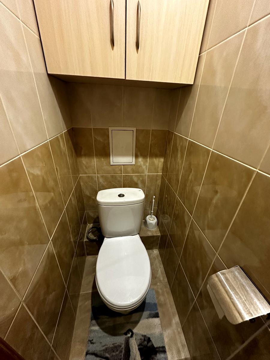 1866727913044938