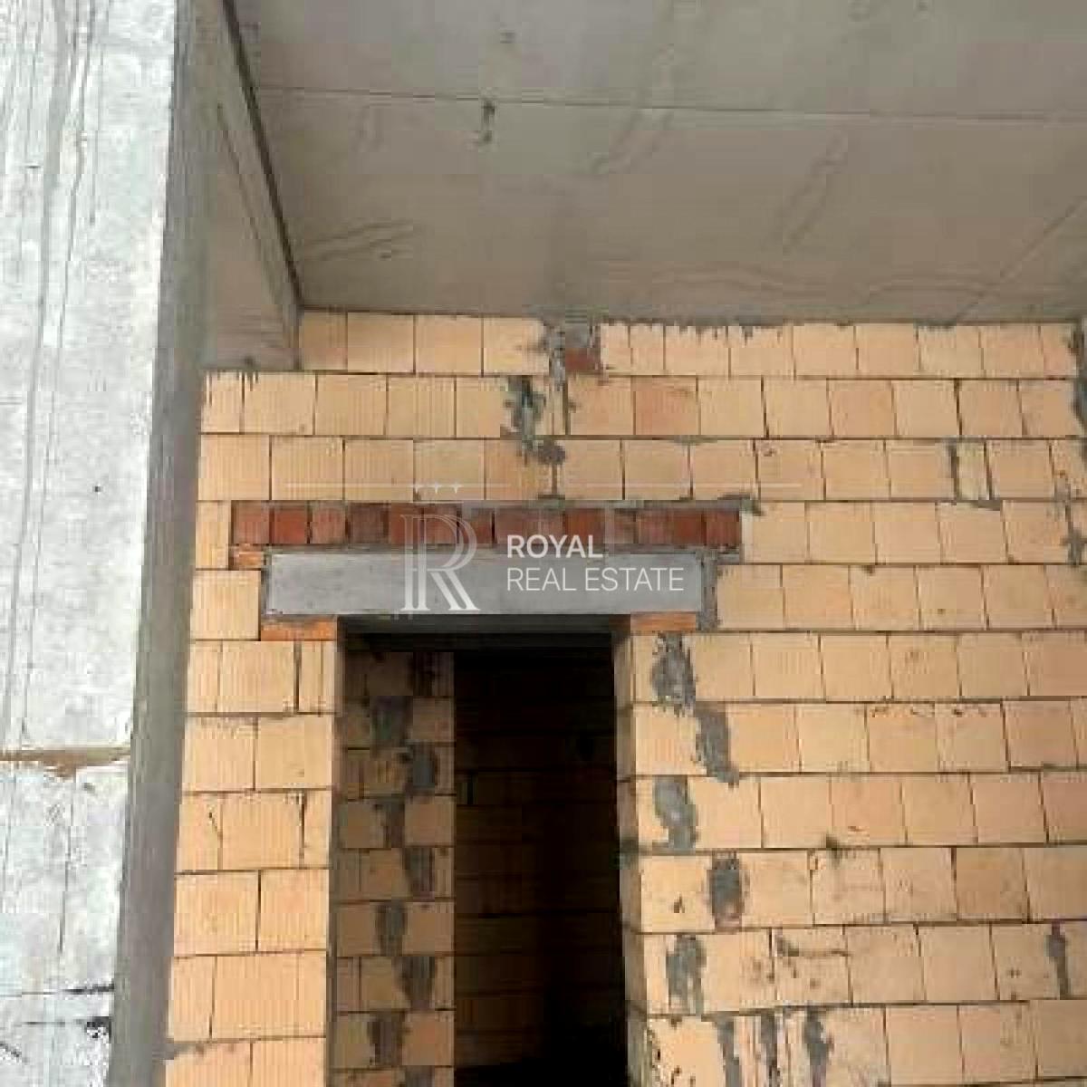 1866733534062004