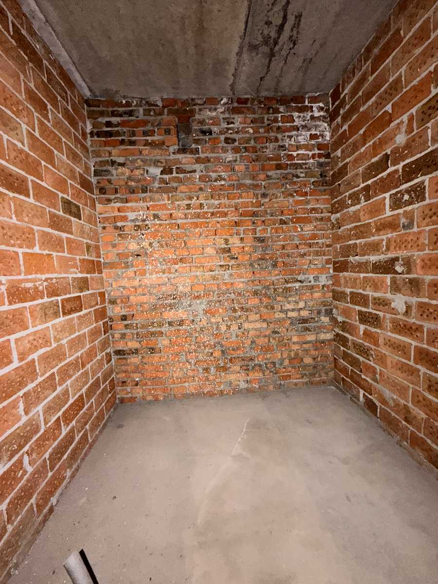 1866780764474438