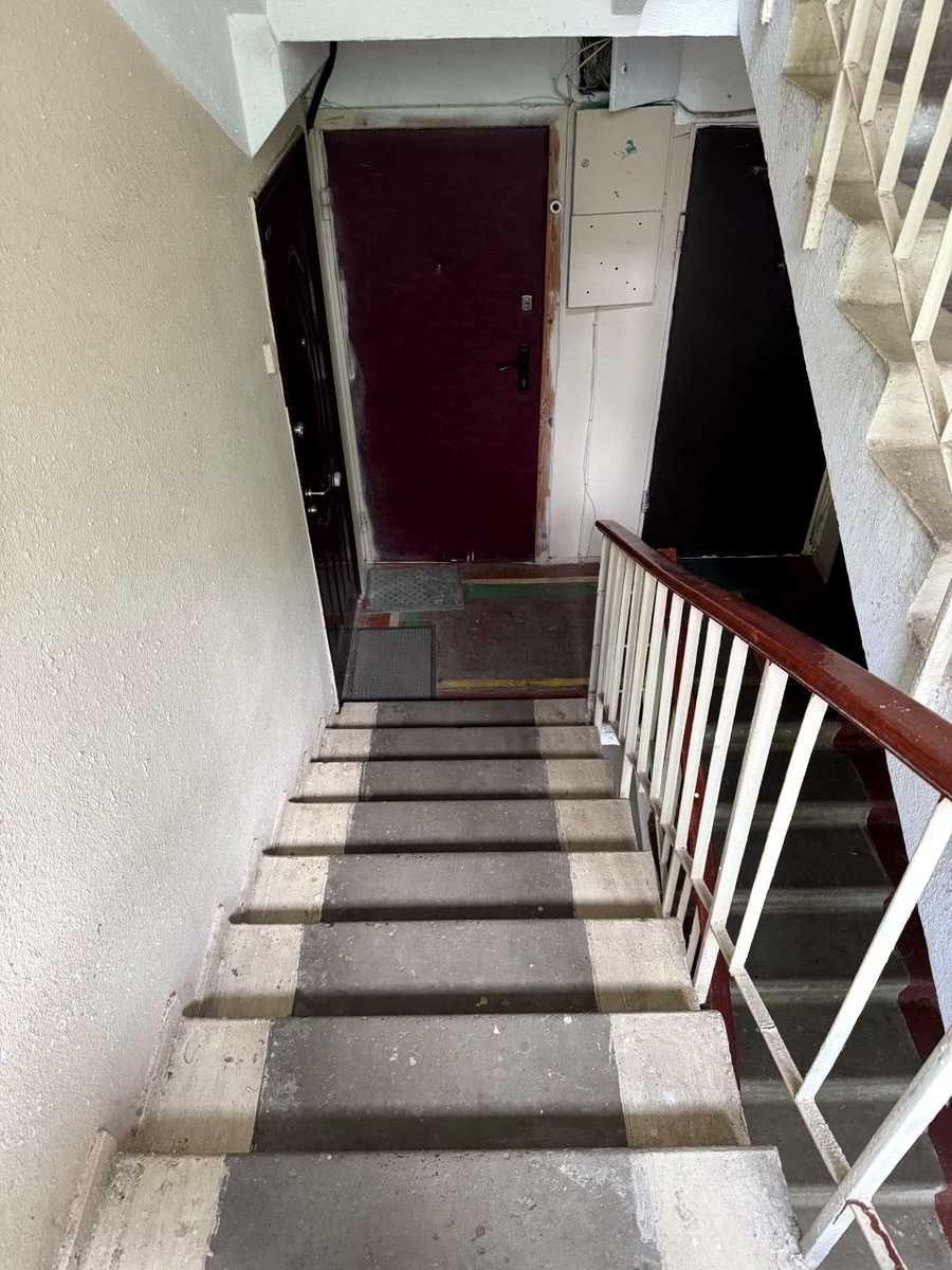 1866780847403063