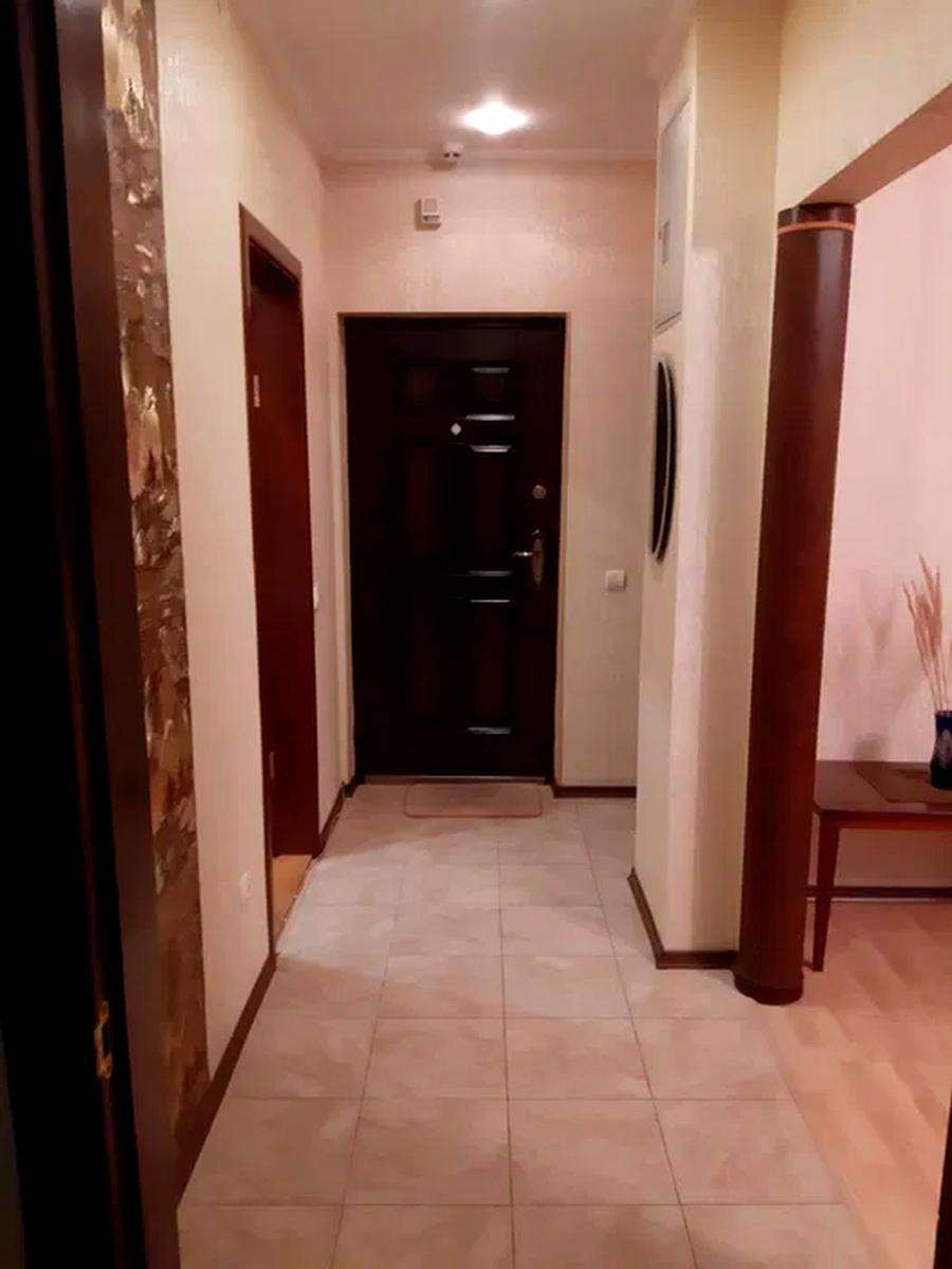 1866784733670963