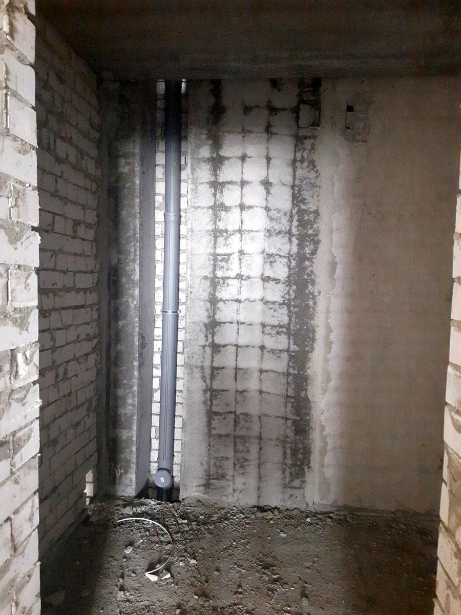 1866785769977723
