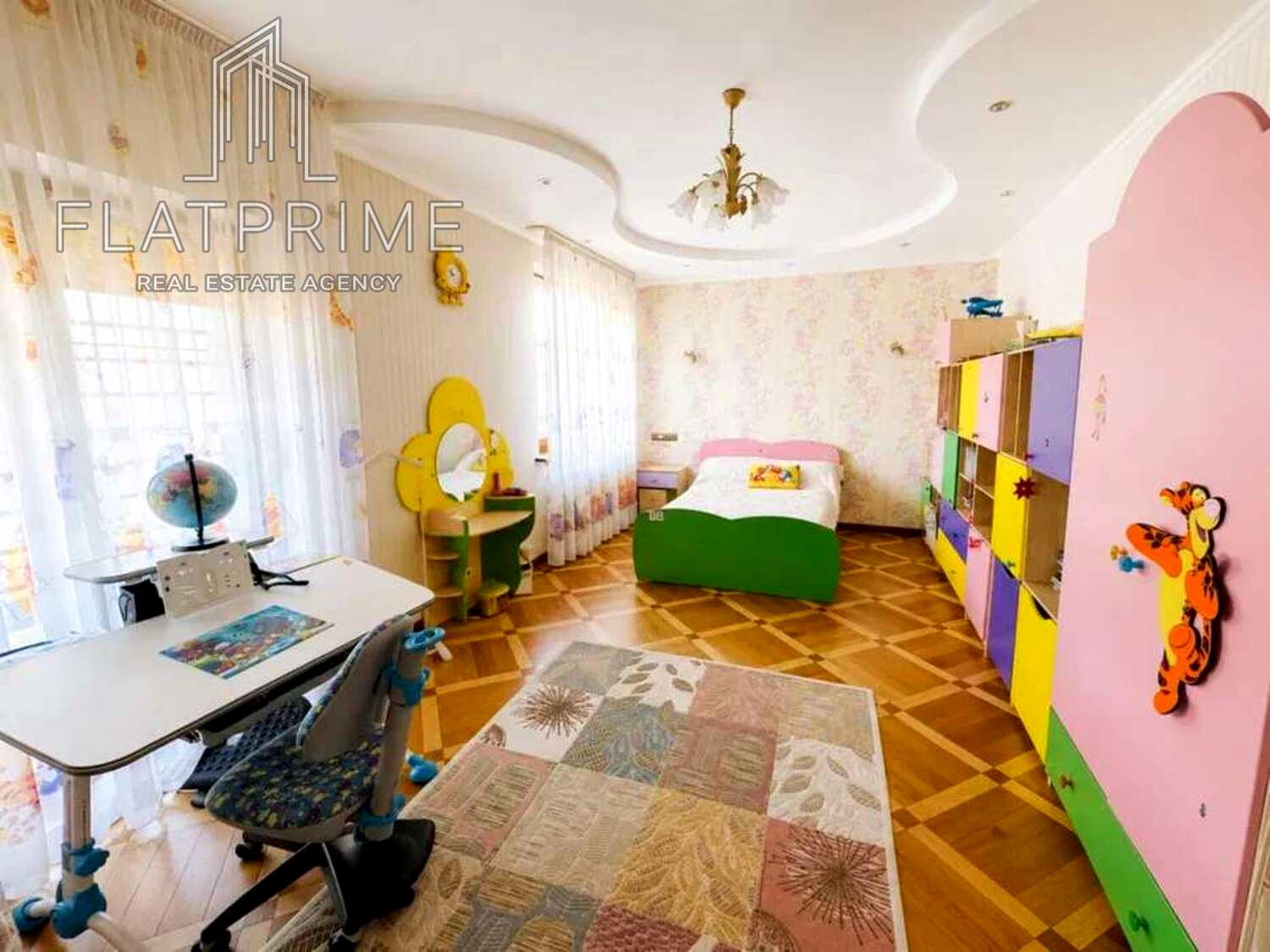 1866789862643039