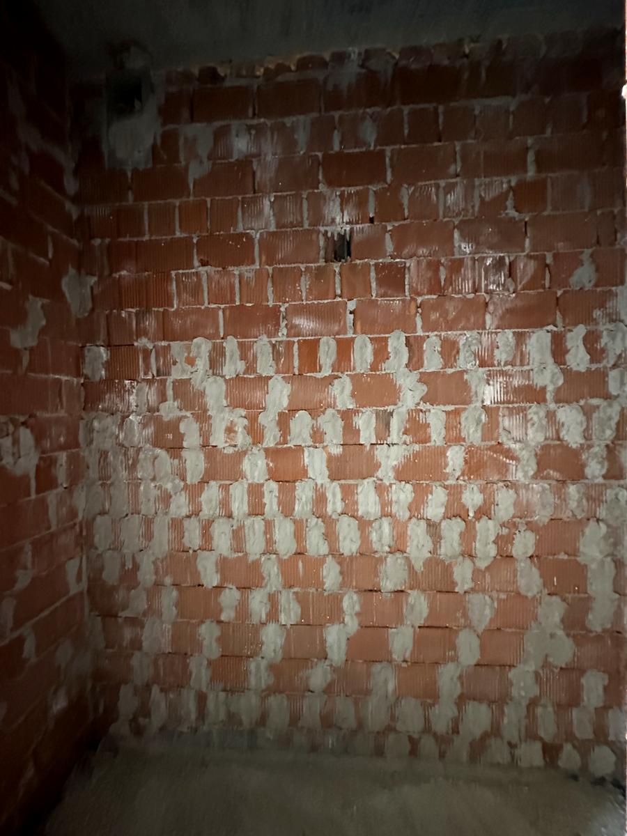 1866797615445550