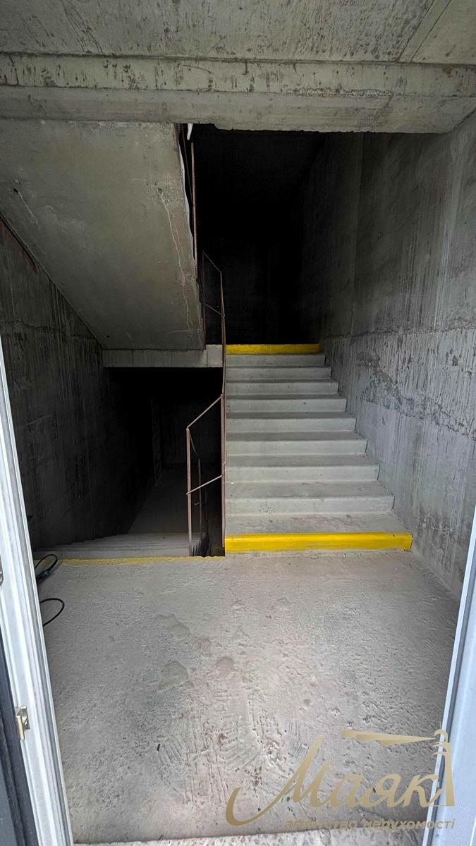1866802170227208