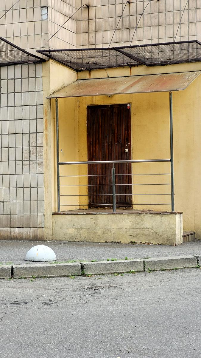 1866802955678769