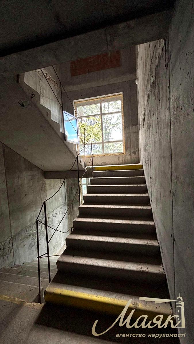 1866803260048876