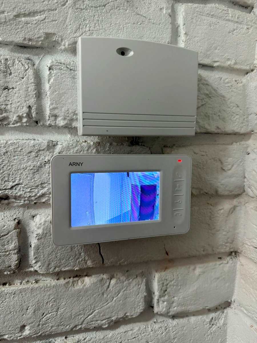 1866805418641059