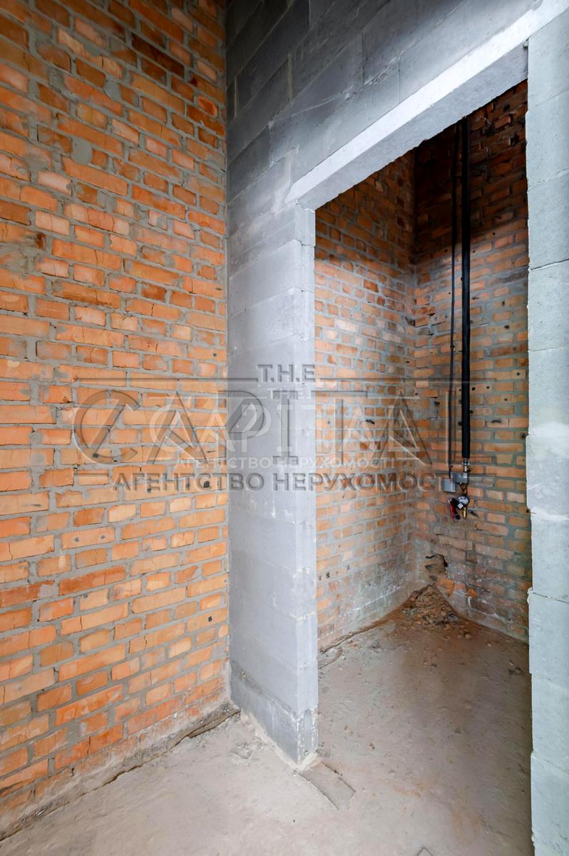 1866806946466063