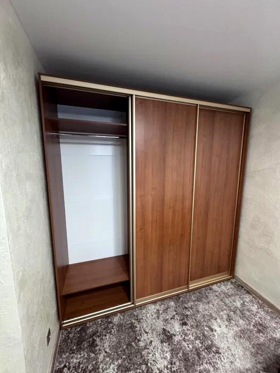 1866813397705981