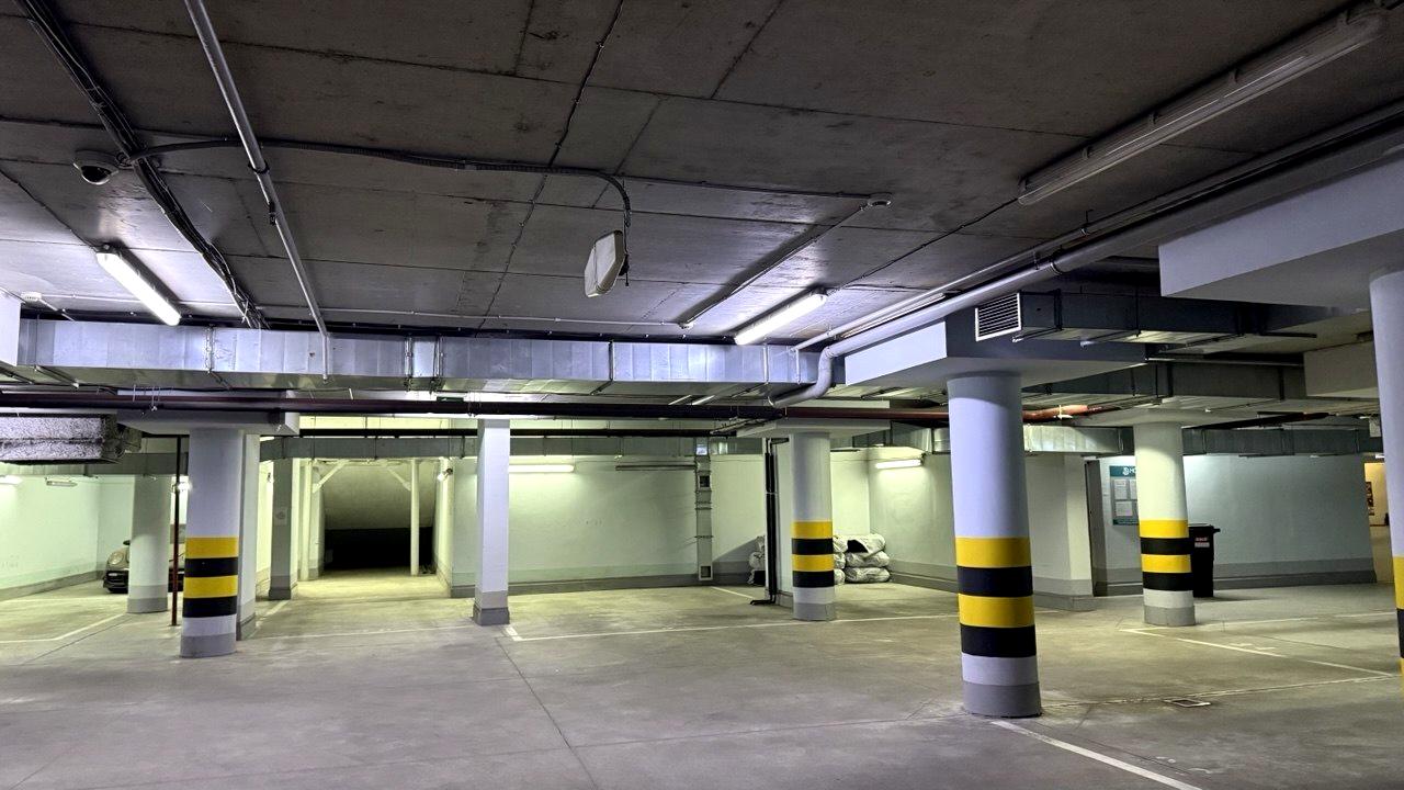1866827365039945