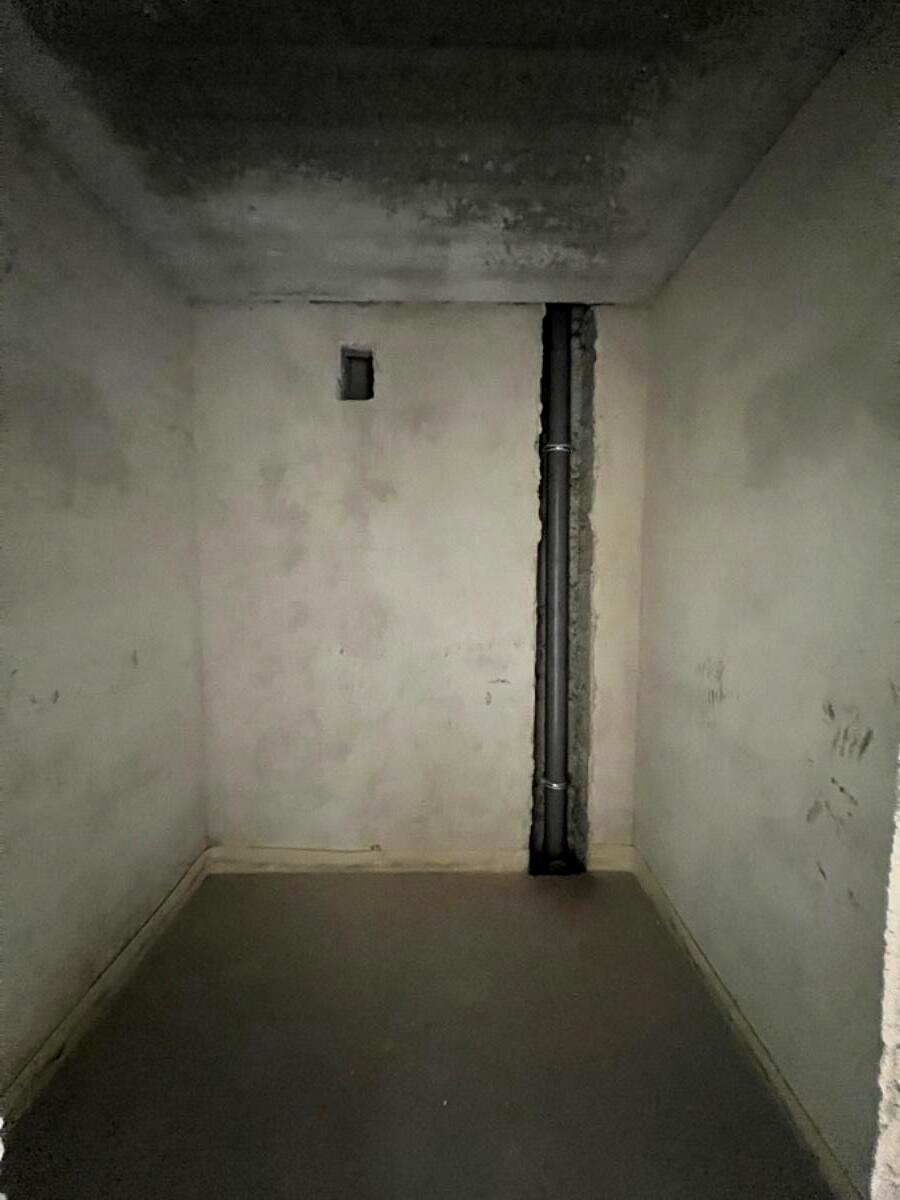 1866871795193886