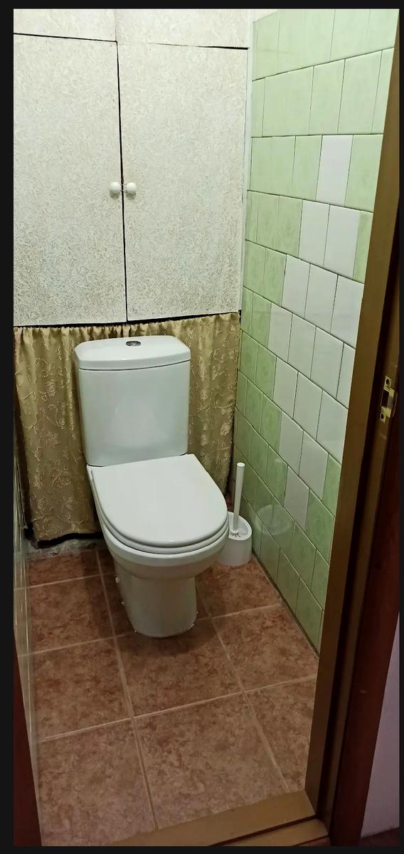 1866874865216217