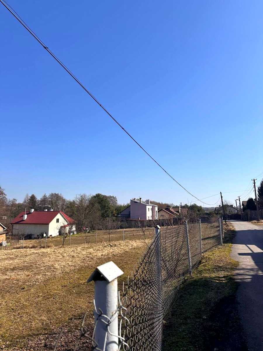 1866878640584489