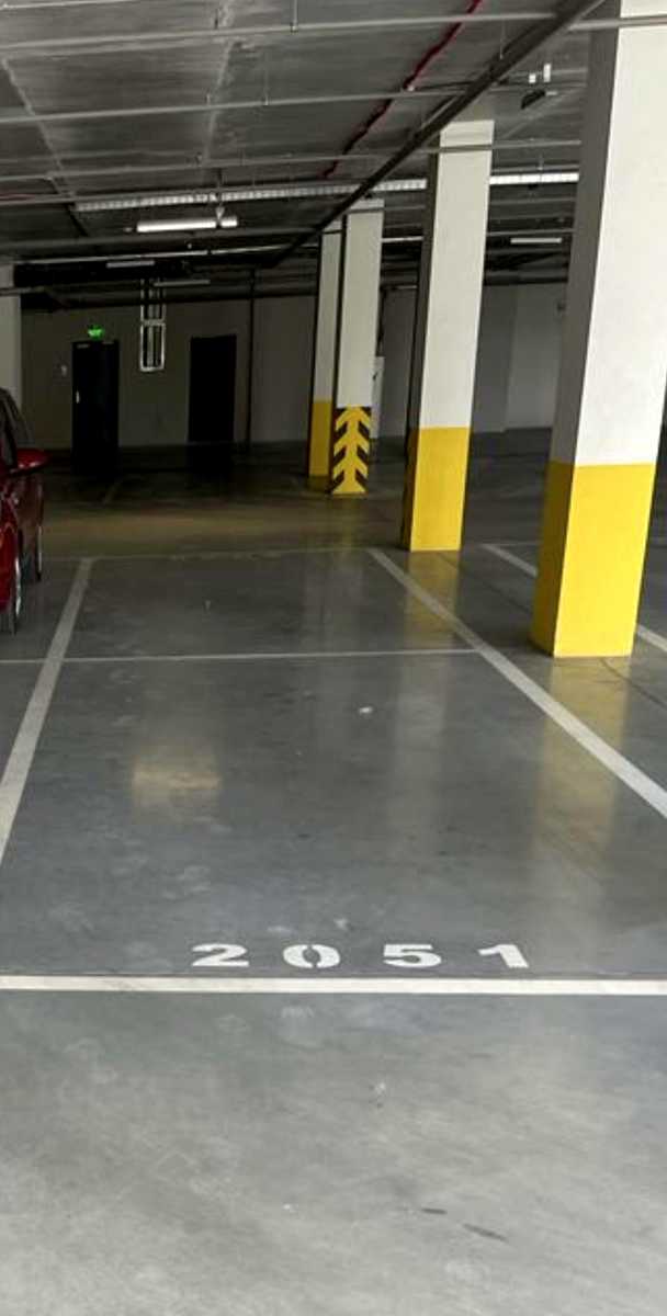1866881765012930