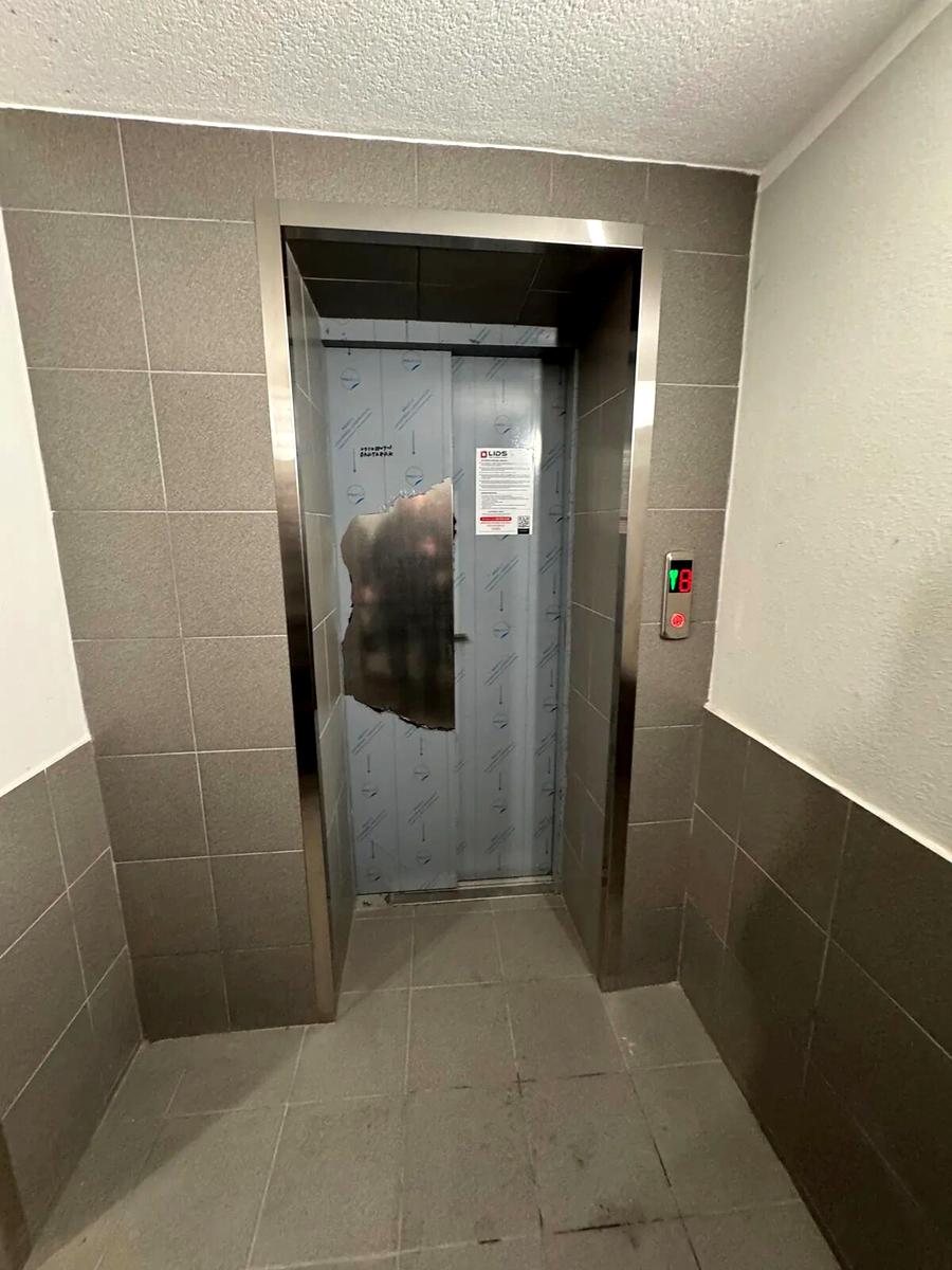 1866888817513779