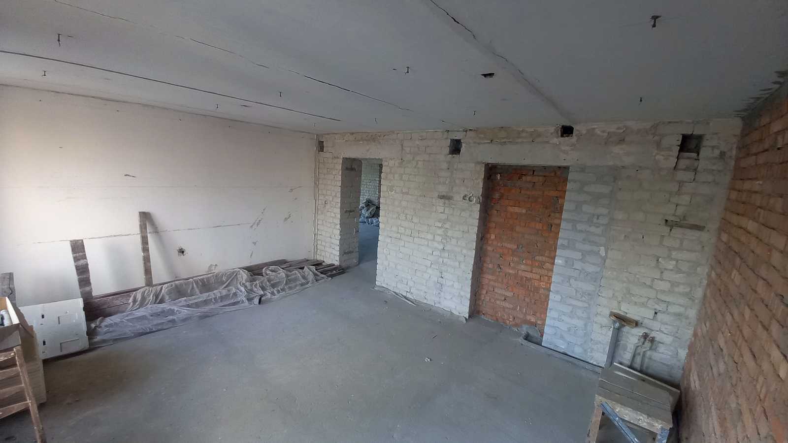 1866892526213580