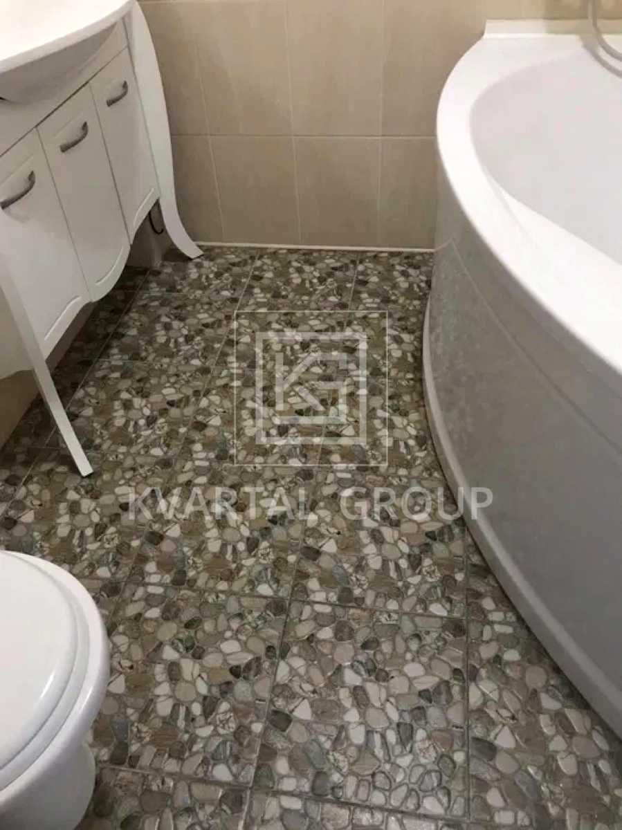 1866893193430546