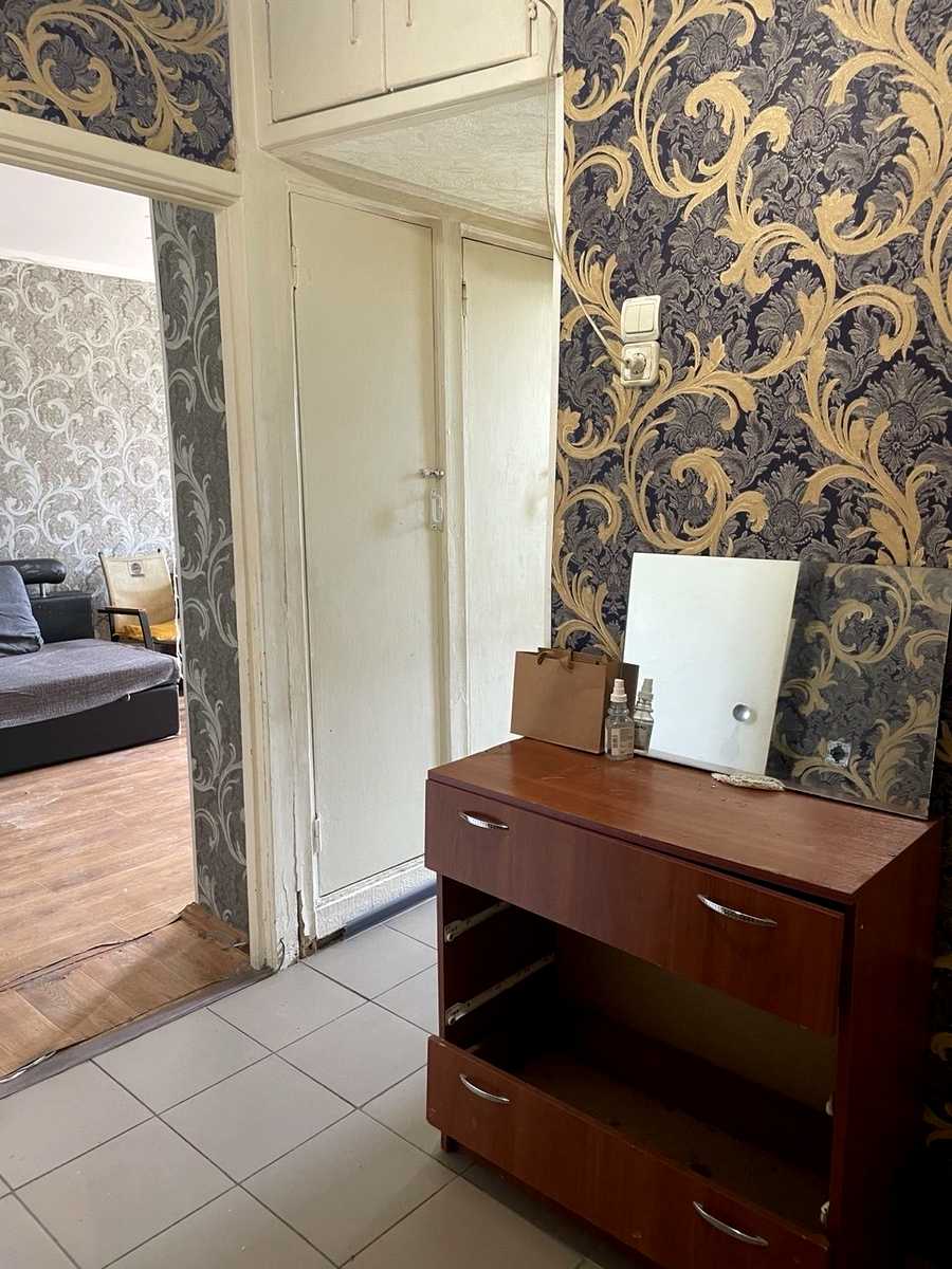 1866896066283964