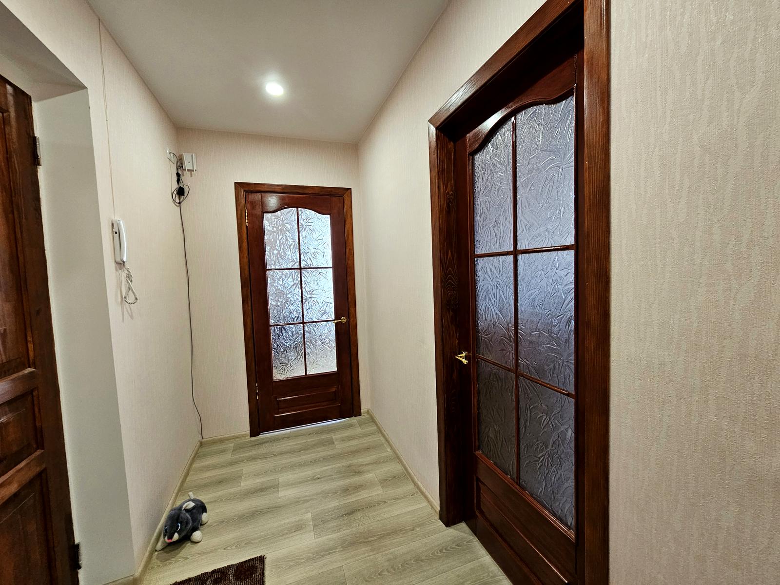 1866898713711269
