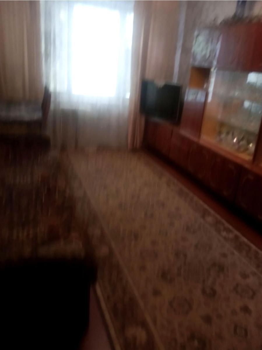 1866913958688148