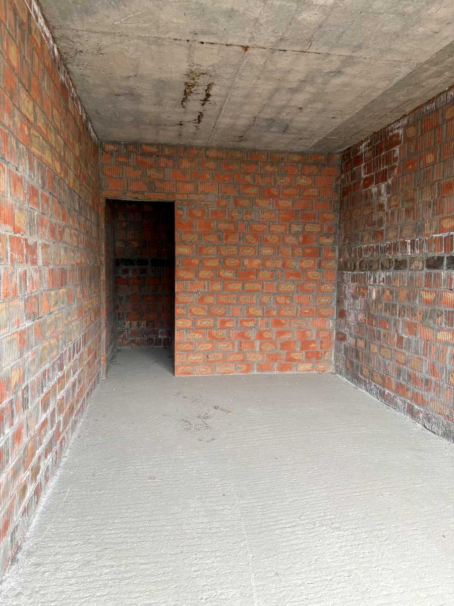 1866915855422690
