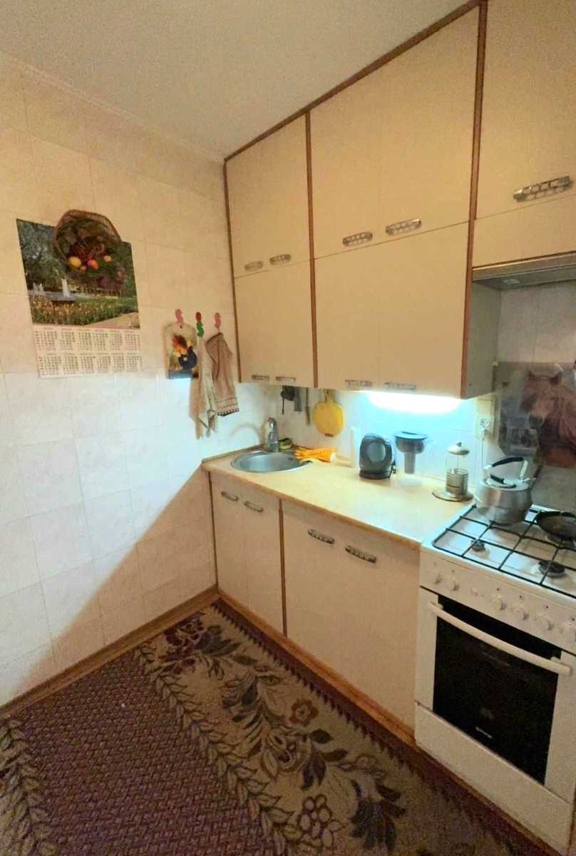 1866952602664445