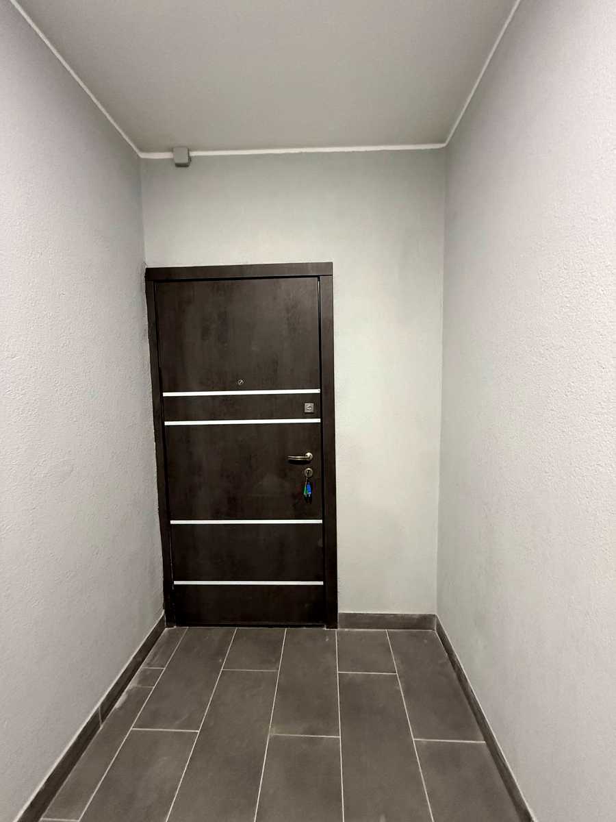 1866962186480895