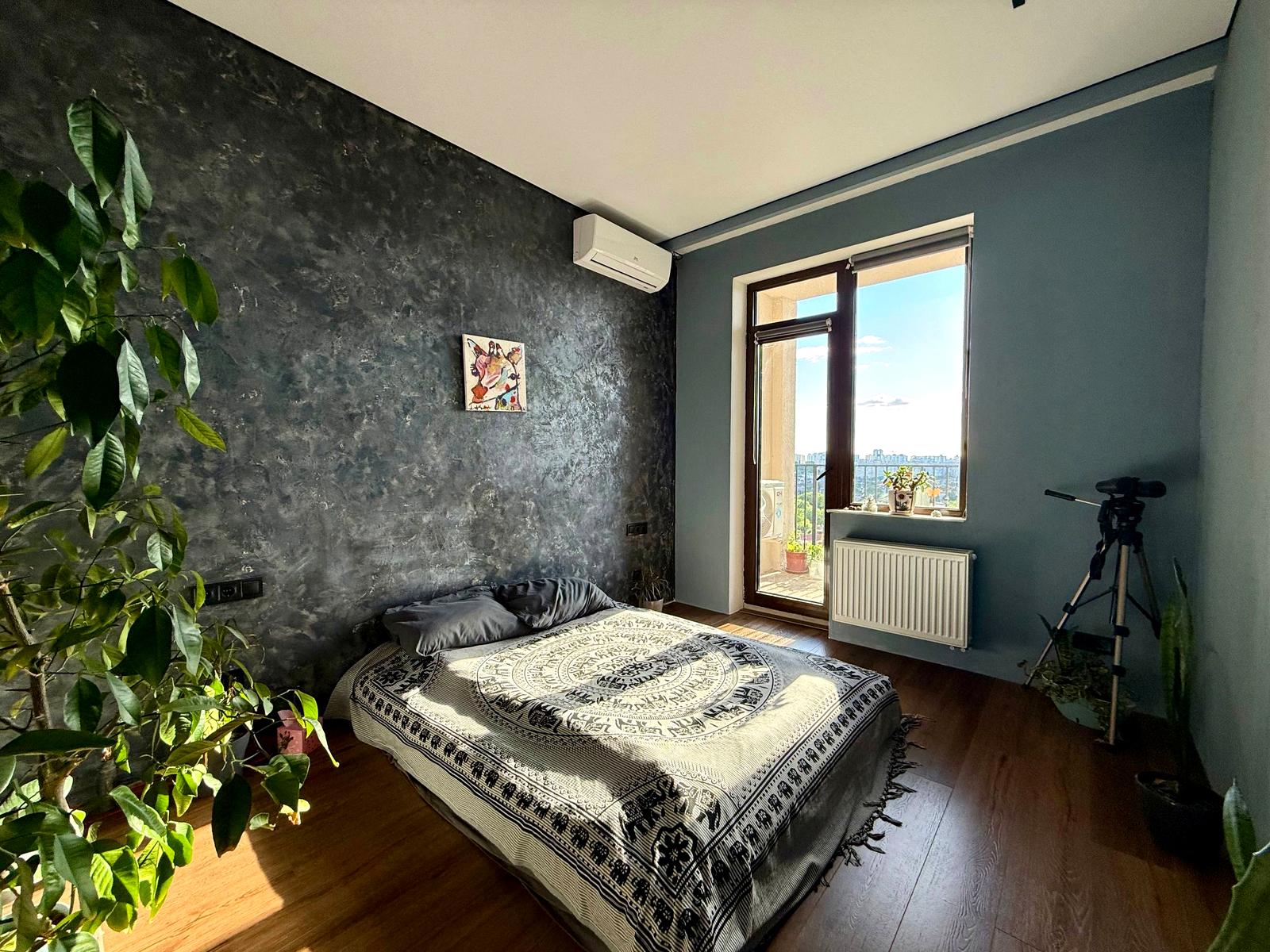 1866965529531119