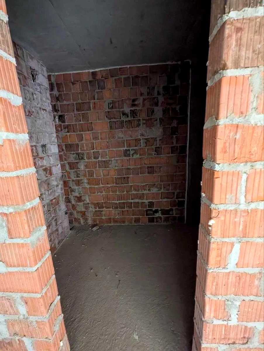 1866966605173314