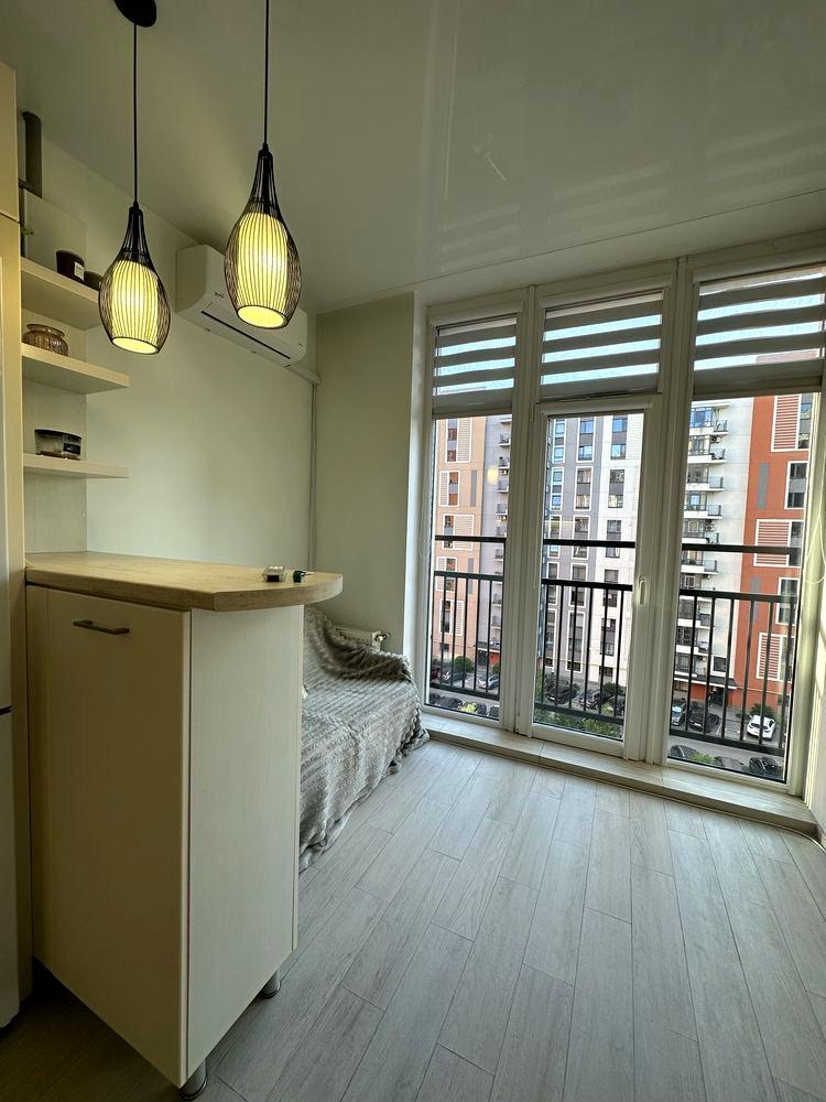 1866968892922027