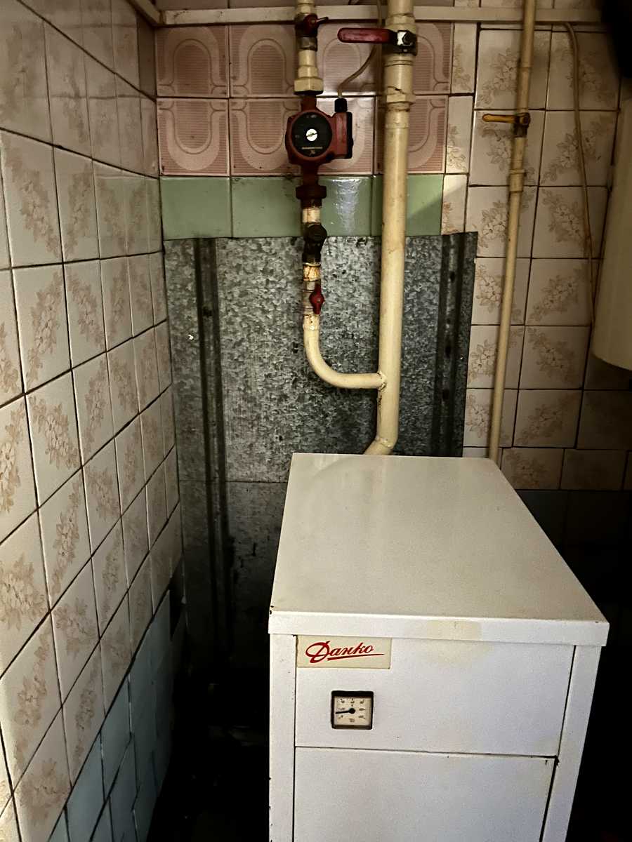 1866970890666454